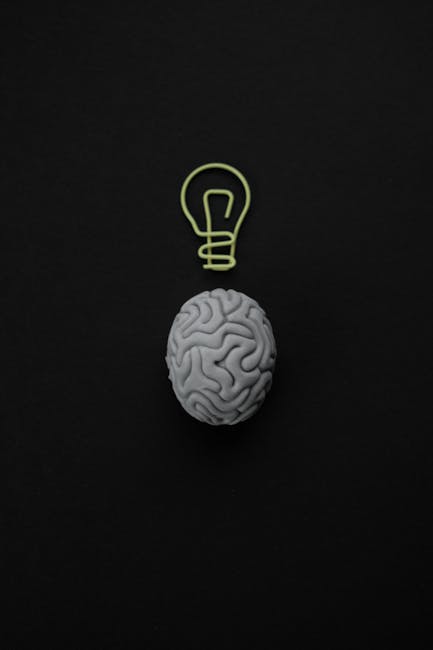 Symbolic representation of a clear mind with glowing light bulbs